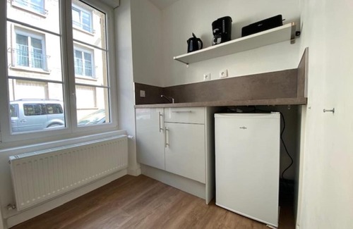 Saint-Jean Eudes Saint-Gilles Apartment | 15m for 2 near the Castle and the Port of Caen!