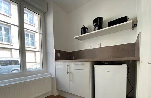 Saint-Jean Eudes Saint-Gilles Apartment | 15m² for 2 near the Castle and the Port of Caen!