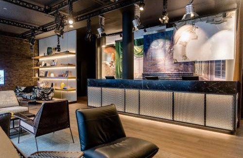 Hauptbahnhof Hotel | 16 m² Hotel ∙ 2 guests
