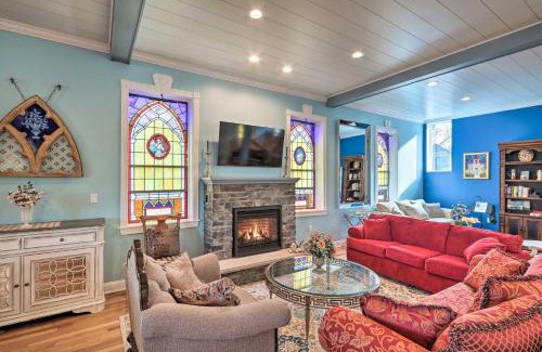 Brodheadsville Villa | 16 Mi to Camelback Resort Getaway with Game Room