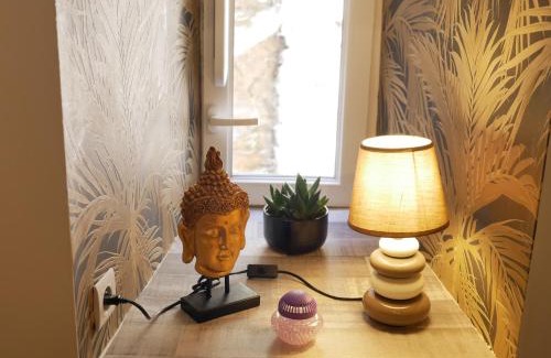 Quintin Apartment | 1690 Escale de charme près du Château de Quintin