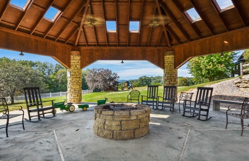 Potosi House | 175 Acre Riverfront Custom Retreat - The Great River Ranch