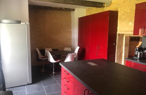 Eglise-Neuve-d'Issac House | 17th-century family home in the heart of Périgord