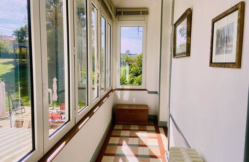 Alloue Villa | 17th century manor overlooking the Charente