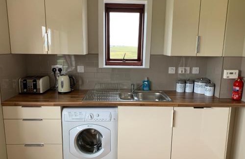 Isle of Lewis House | 18 Cross Skigesrta Road