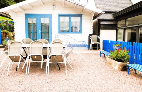 Trevou-Treguignec House | 180 m beach "Baie de trestel", House "Le Macareux"