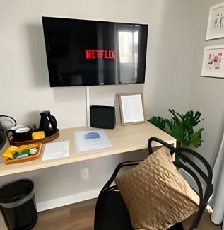 Butanta Apartment | 1804 Apto c/garagem, próx metro, USP/Jockey