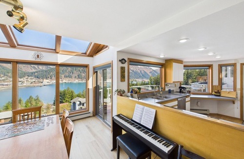 West Juneau Apartment | 180° Views | 1BR w/Deck, Mountains & Cruise Ships