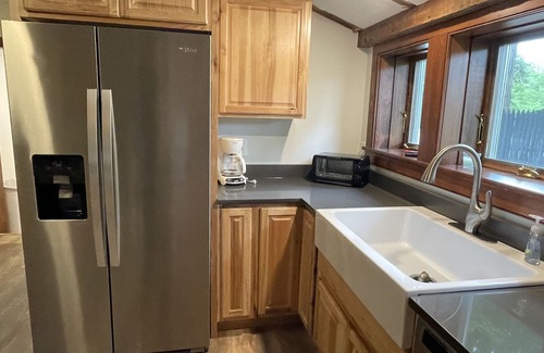 Fly Creek House | 1825 Cottage - One of Three rentals in Fly Creek 5 minutes to Cooperstown