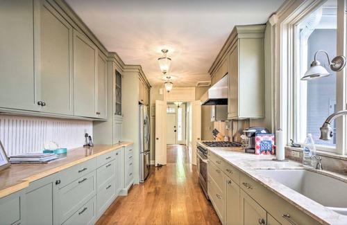 Paris House | 1840 Historic Antebellum Estate in the heart of the Bluegrass
