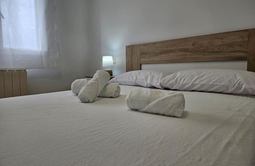 Cimadevilla Apartment | 188A Cimadevilla verde y mar