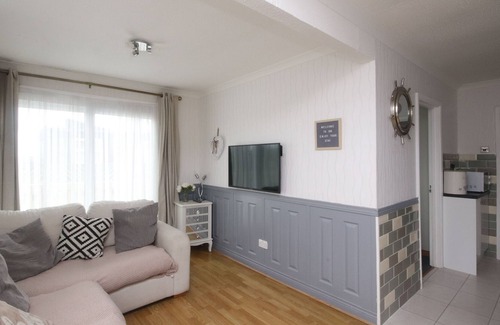 Earnley Ski Chalet | 18A Medmerry Park 2 Bedroom Chalet