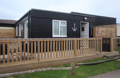 Earnley Ski Chalet | 18A Medmerry Park 2 Bedroom Chalet