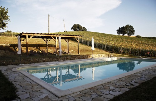 Pergola Villa | 18th-century Farmhouse with stunning 360° views with private pool, sleeping 8