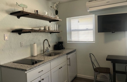 Cape May - Wildwood Cottage | 18th Street Cottage #2