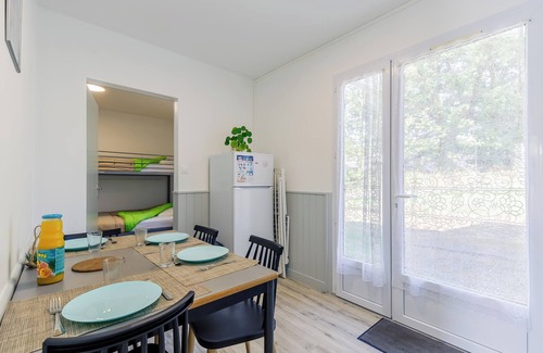Mache House | 19 - Le Faucon - Village vacances