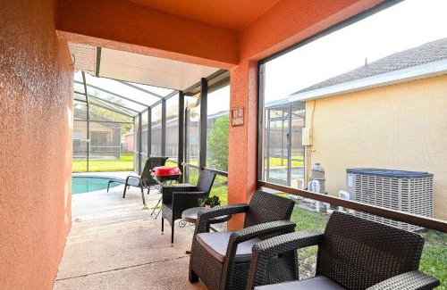 Sandy Ridge Villa | 1904 Cozy Family Vacation With Large Pool Near Disney