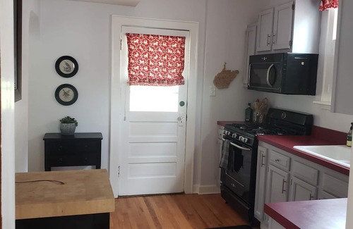 Charleston House | 1930s West Virginia Charmer