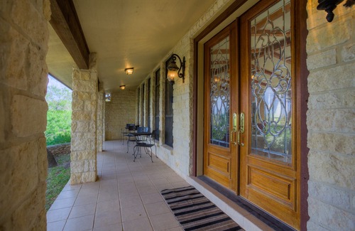 Uvalde House | 19702 State Highway 55, Uvalde, TX 78801