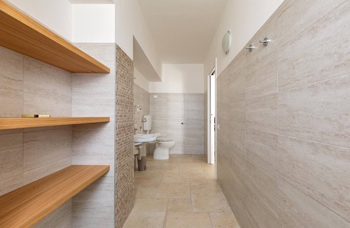 Pittuini Bed & Breakfast | 1977 B&B I Tarocchi - La Papessa Camera Quadrupla