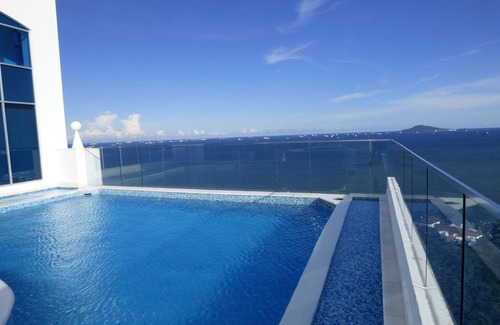 Playa Bonita Village Apartment | 19D Luxury Resort Lifestyle Ocean Views Beachfront