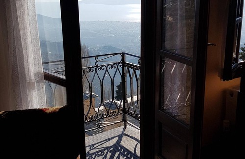 Makrynitsa Villa | 19th cent Stone Built Greek Mansion Villa Porteli