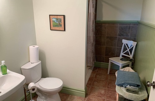County of Brant House | 19th century farm with 21st century charm