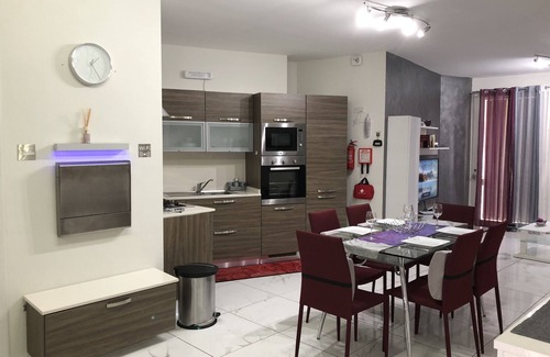 San Tumas Apartment | 1a. Sea View 2 Bed Apartment close to Beach!