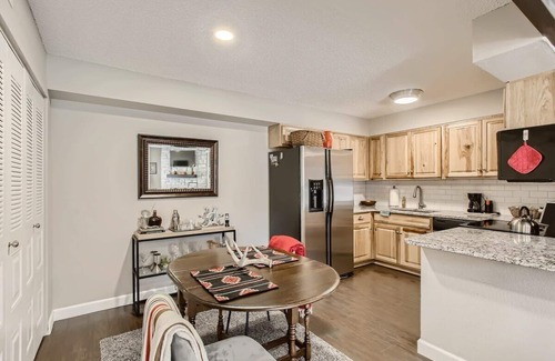 Union Square Condo | 1Bed 30+Day w/Pool Access | Lakewood