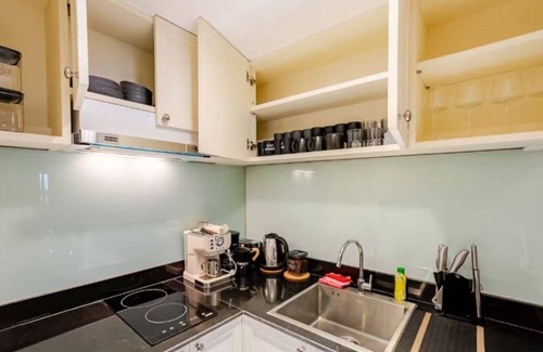 Bang Rak Apartment | 1Bed 46th Floor HANGOVER 2 Central River Station