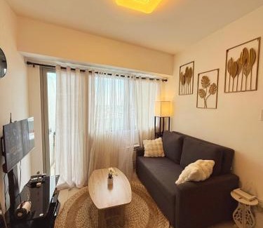 Matandang Balara Apartment | 1bedroom, near Ever Commonwealth, free amenities roxas east
