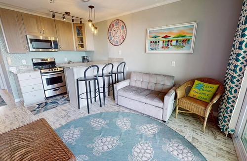 Isle of Palms Condo | 1Br/1BA ~ Sea Cabin in the heart of IOP