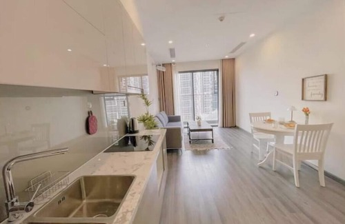 Gia Lam Condo | 1BR-Apt City View & Free Gym-Vinhomes Ocean Park
