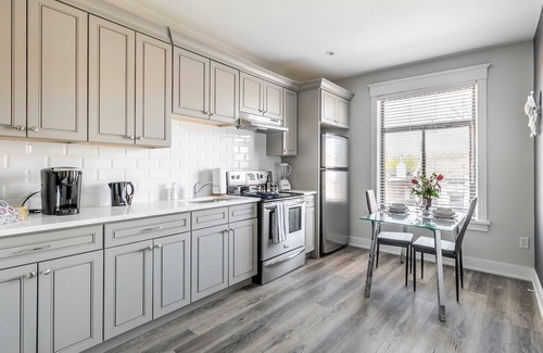 Central Hamilton Apartment | 1BR Apt in Hamilton's Best Neighbourhood