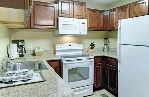 Williamsburg Condo | 1br Colonial in Williamsburg -Fun by Busch Gardens