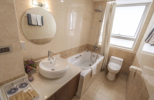 Ngoc Khanh Apartment | 1BR/Luxury/Private/Full Utilities - Cau Giay District
