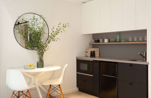 Bondi Apartment | 1BR Private Mezzanine Suite with Luxe Furnishings