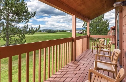 Pagosa Springs Condo | 1br Suite Condo Golf in Pagosa Springs!