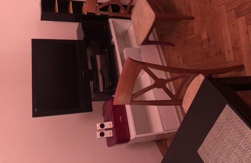 Lausanne Apartment | 1pc big studio type in center of lausanne u can stay 2 person