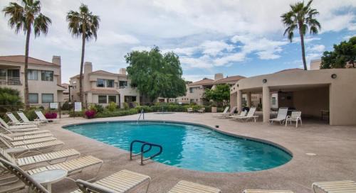 McCormick Ranch House | 1st Flr, Enclosed Patio, Mercado Shops, Walkable