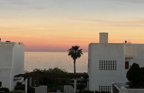 Mar de Pulpi Apartment | 1st line to the beach & sunshine in Mar de Pulpi