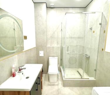 Nur-Sultan Apartment | 2 комн кв ЖК Landmark между Байтереком и Хан Шатыром