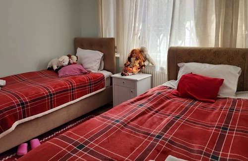 Beykoz District Apartment | 2+1 Flat in the Garden at the Bosphorus