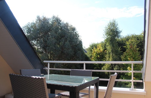 Binic Apartment | 2/4-person apartment in BINIC, south-facing terrace, 200 m from the beach and port