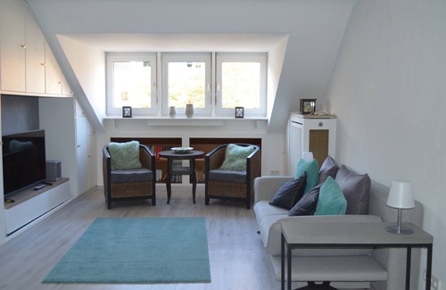 Bredeney Apartment | 2.5 room apartment in central forest location Essen-Bredeney/Rüttenscheid