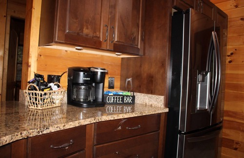 Emory Cabin | 2 Acres of pure paradise with amazing Mountain View’s! Minutes from Emory&Henry