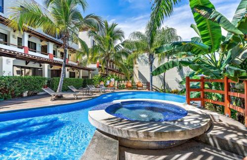 Coco Sunset Hills Apartment | 2-BD Beauty with Pool, Walk to Beach
