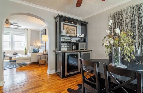 West Plaza Apartment | 2 Bd Condo on the Plaza! | 2