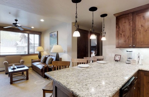 Breckenridge Resort | 2 Bd Grand Lodge Peak 7 - sleeps 8