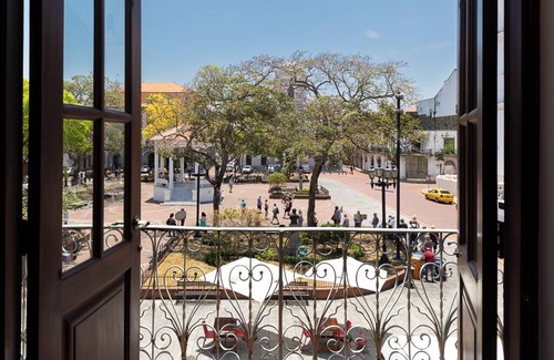 Casco Viejo Apartment | 2 bdr + 2 bthr Apartment in Casco Viejo 🏛️/Near sites of interest, incredible view ⛪📸